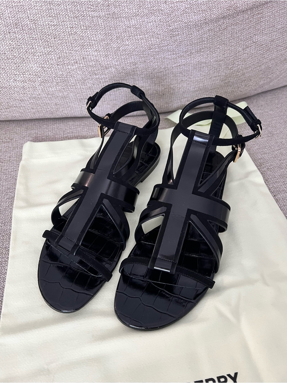 Burberry leather sandals